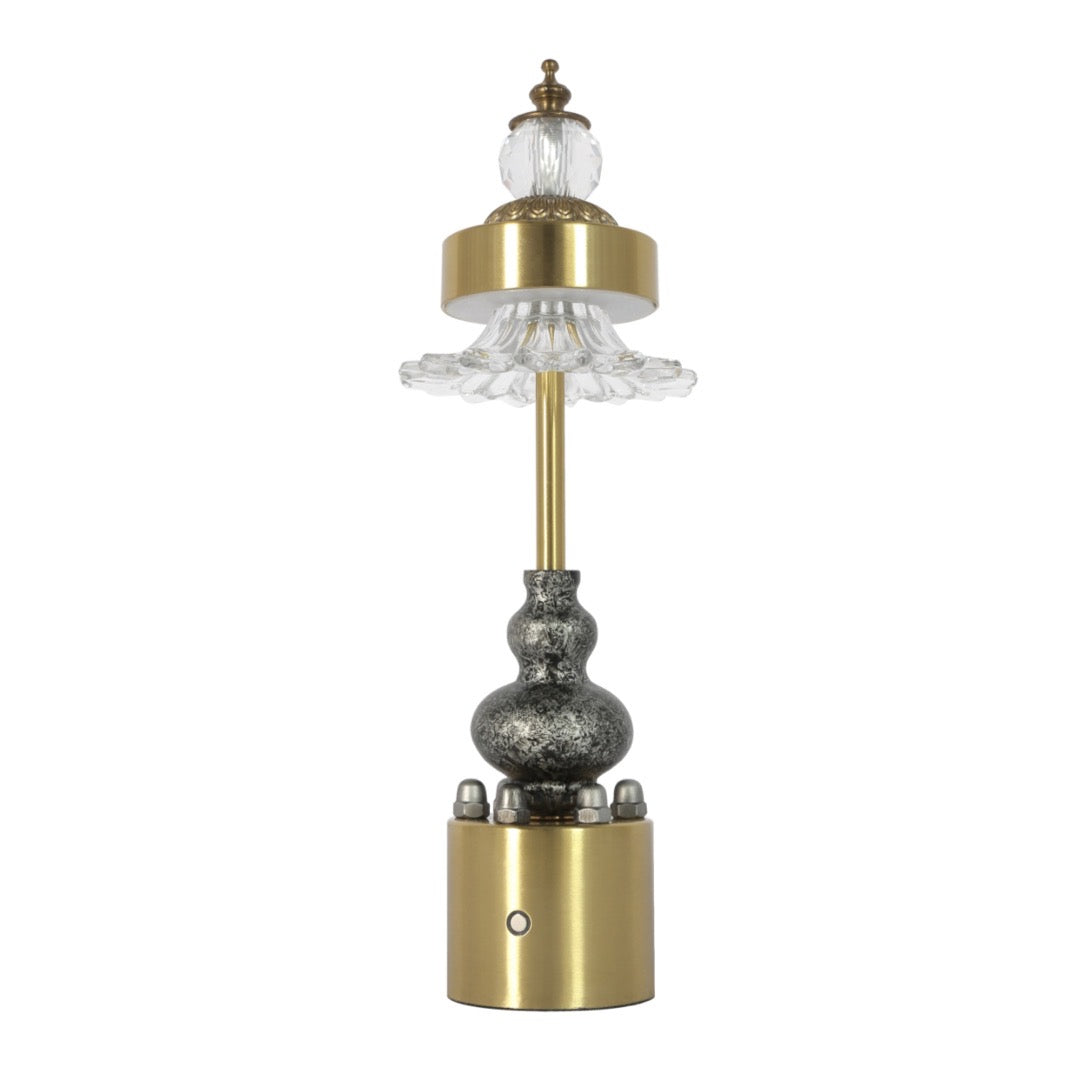 Quinn Battery operated Table lamp