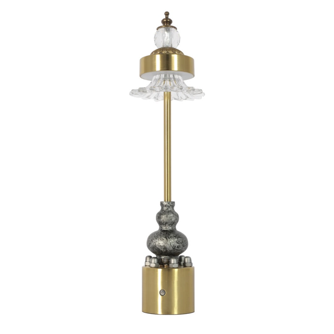 Quinn Battery operated Table lamp